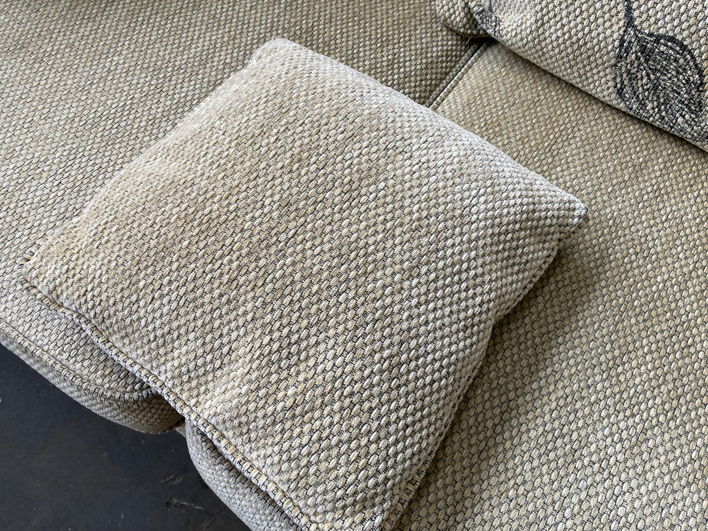 3 seater high quality woven fabric sofa with reversible cushions