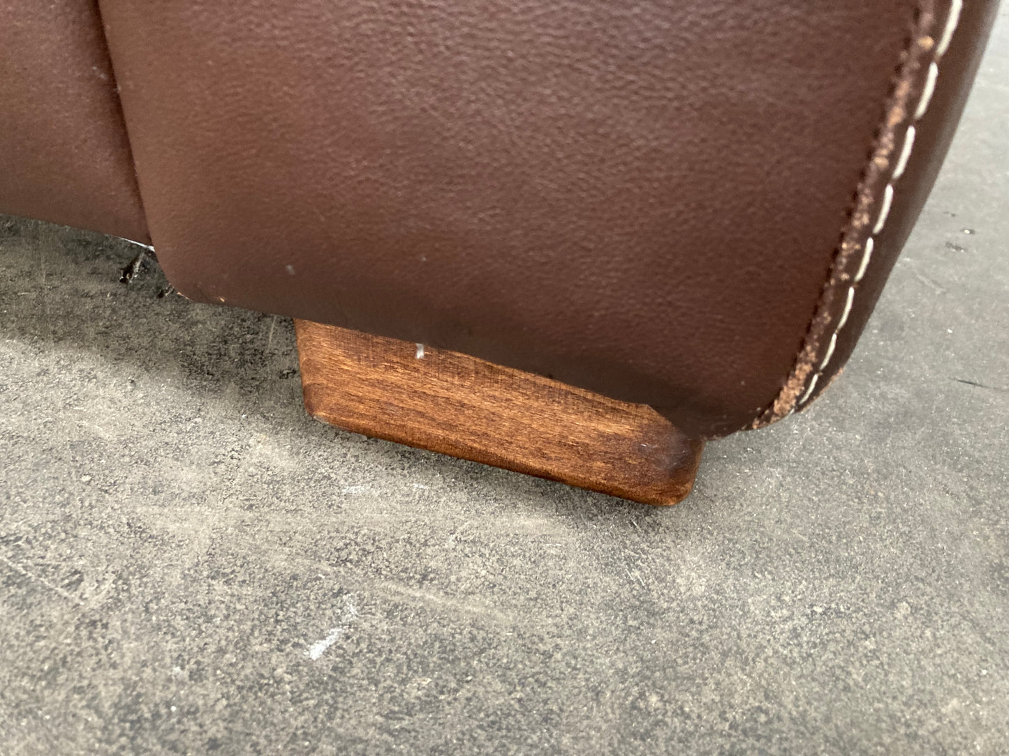 Brown leather 2 seater sofa