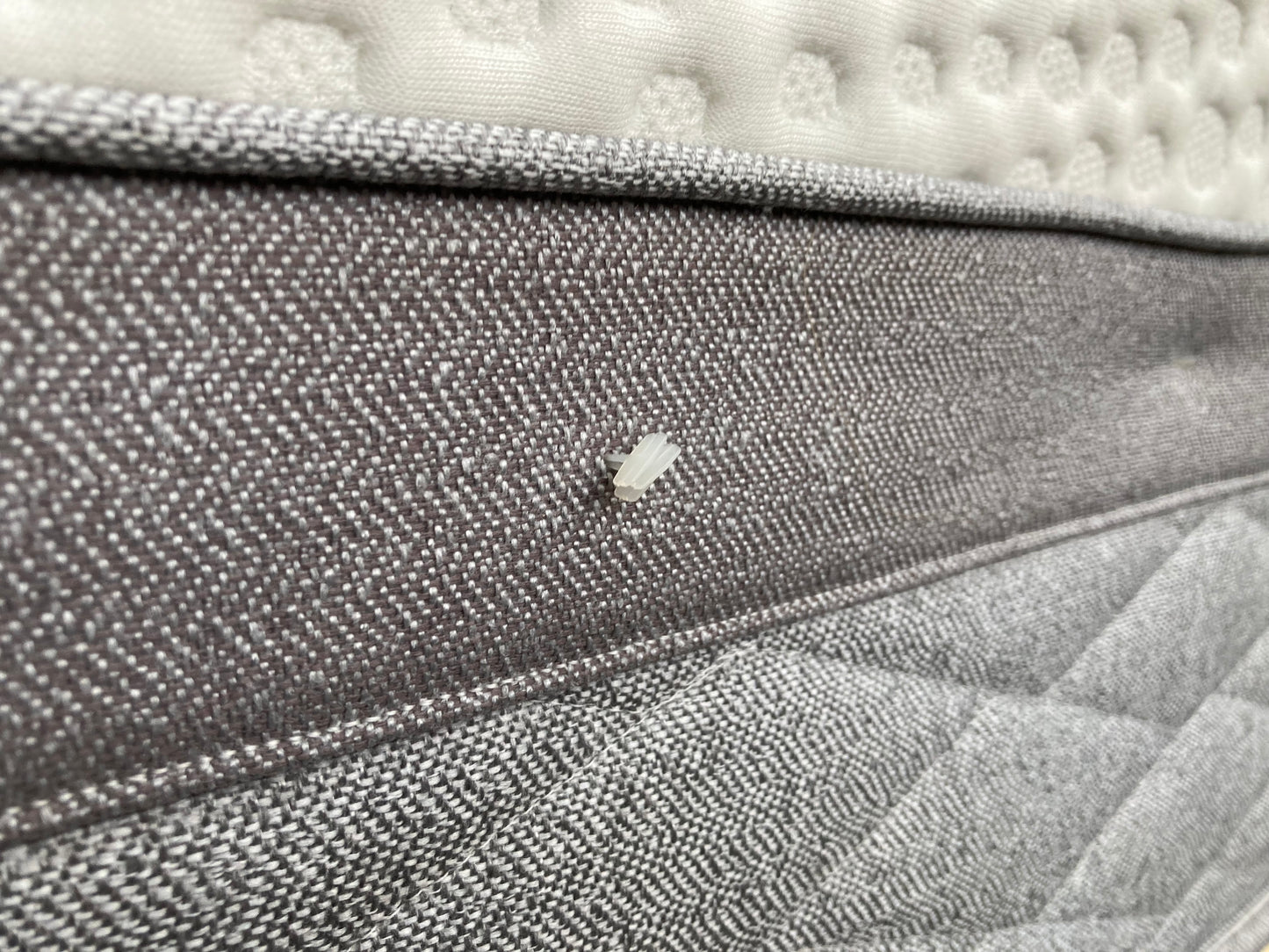 Sealy Posturepedic Hybrid double mattress (used but outstanding clean condition) MATTRESS ONLY