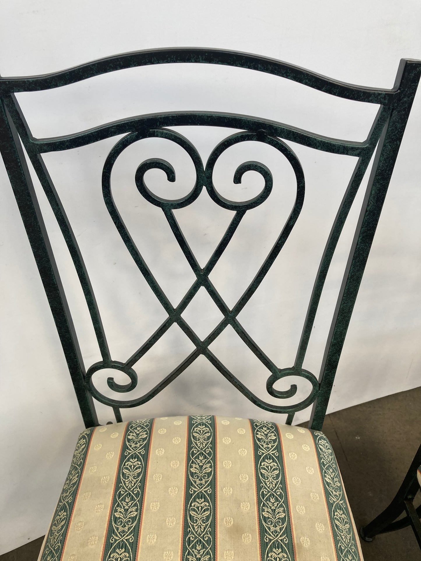 Wrought iron dining chairs set of 4