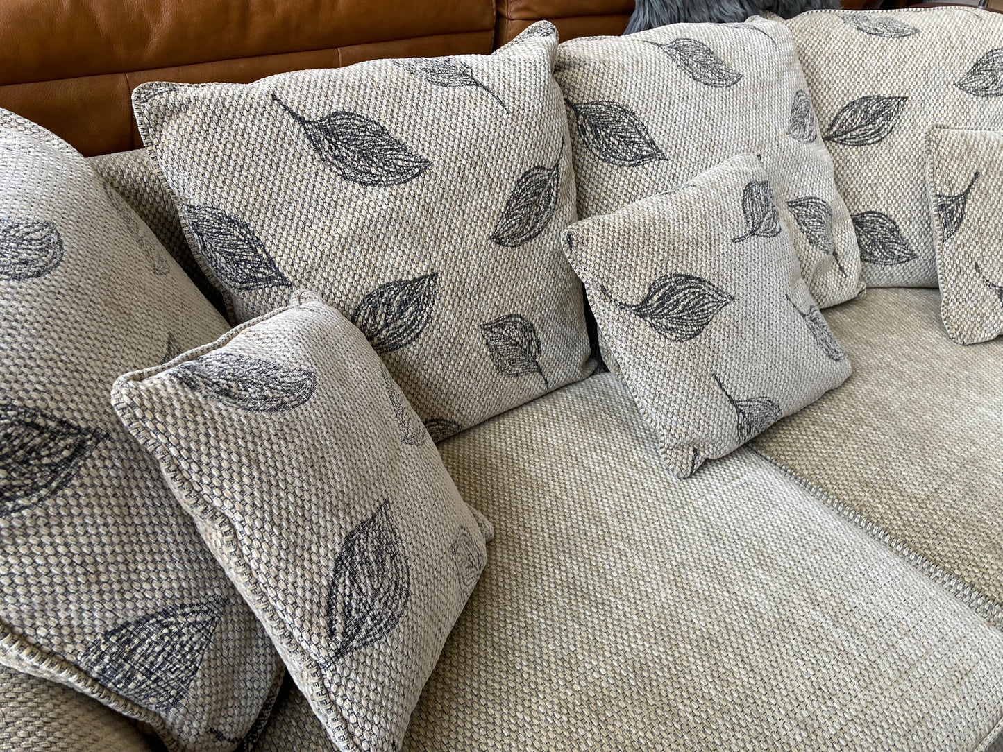 3 seater high quality woven fabric sofa with reversible cushions