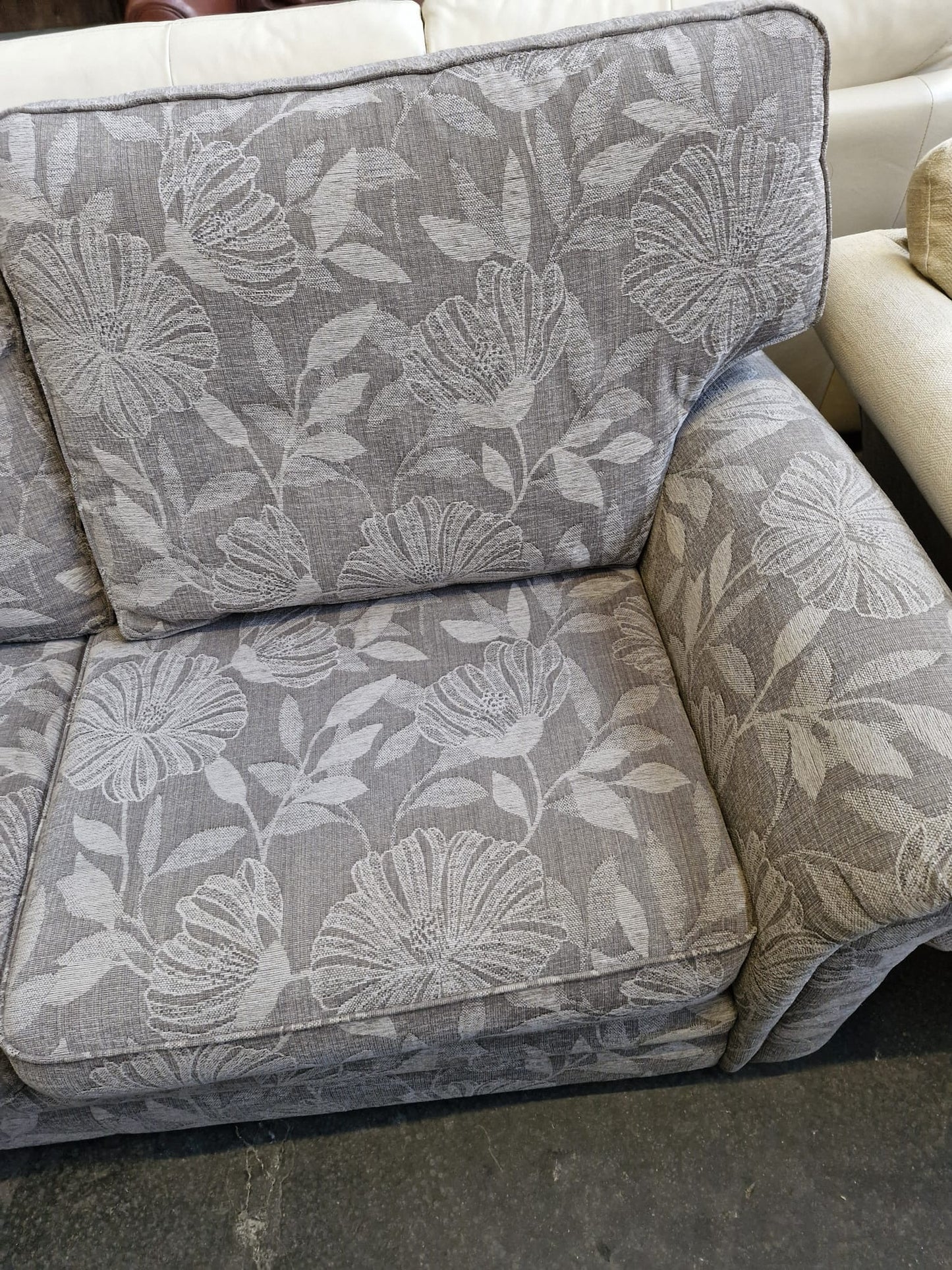 Experience Luxury Comfort with G-Plan 3 Seater Floral Sofa.
