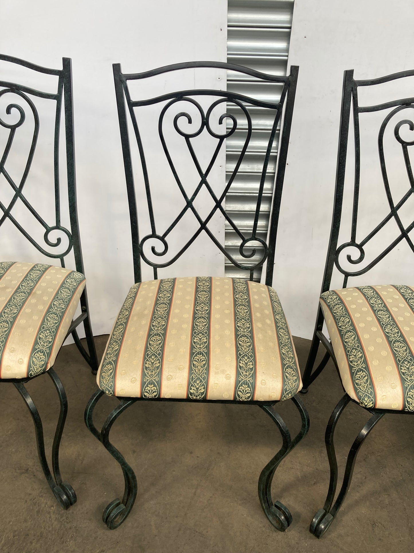 Wrought iron dining chairs set of 4