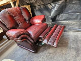 Vintage Thomas Lloyd Oxblood manual recliner armchair