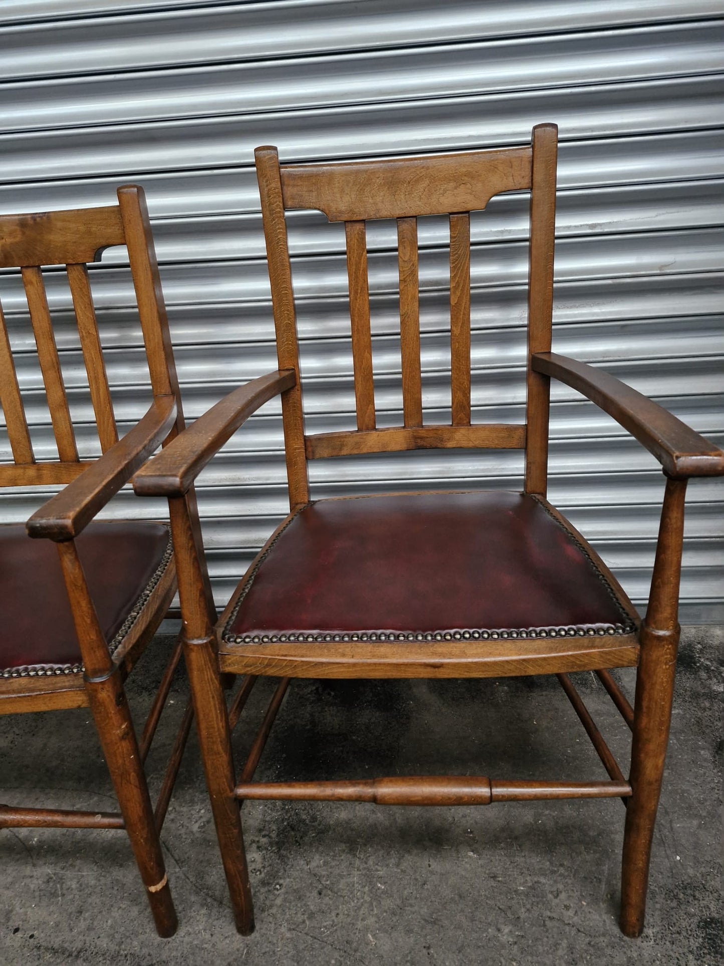 Pair of his and hers vintage leather seated studded carver chairs- high end quality - dining chairs